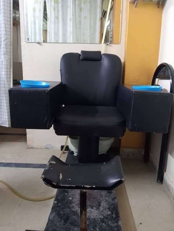 mani pedi chair 1