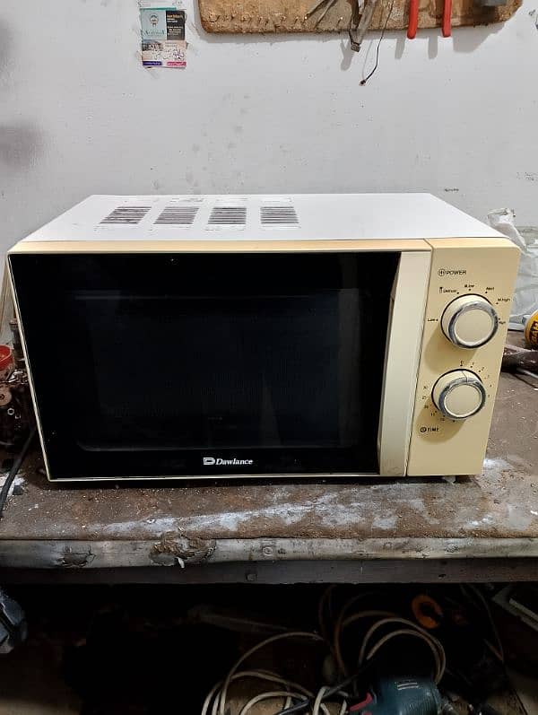 Dawlance microwave oven for sale 0