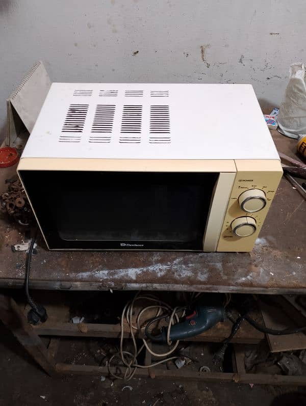 Dawlance microwave oven for sale 1