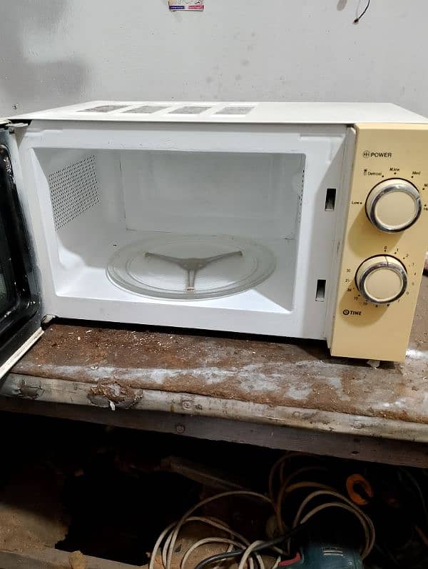 Dawlance microwave oven for sale 2