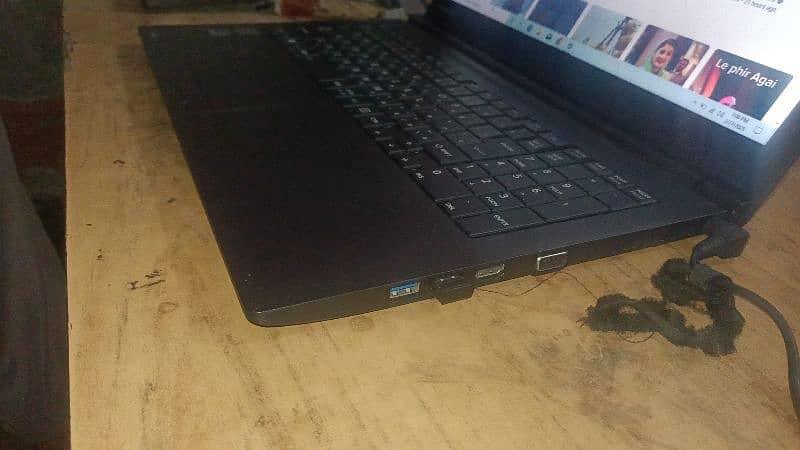 Toshiba Laptop Intel inside 3rd gernation,4 gb ram 320 hard , 3