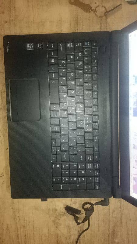 Toshiba Laptop Intel inside 3rd gernation,4 gb ram 320 hard , 4