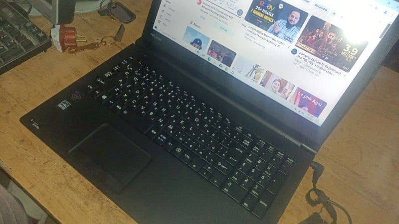 Toshiba Laptop Intel inside 3rd gernation,4 gb ram 320 hard , 5