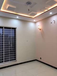 5 Marla Beautifully Designed House For Rent In Park View City Lahore.