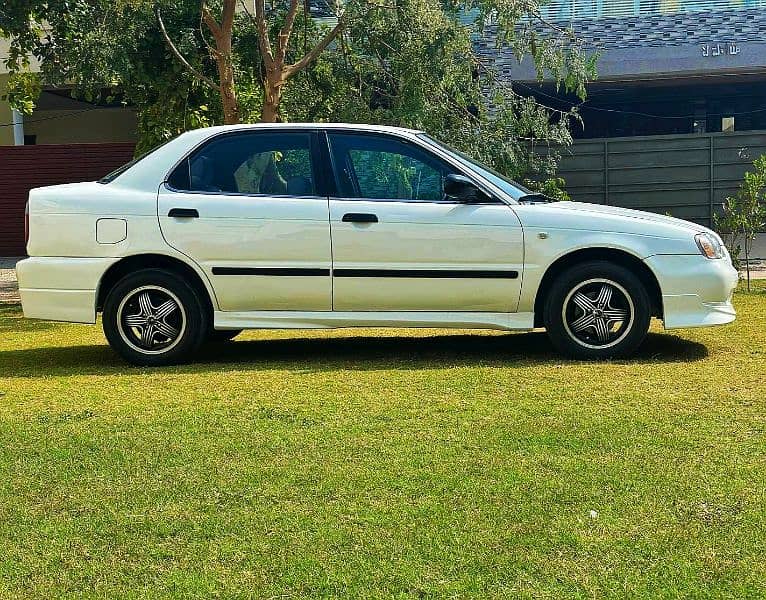 Suzuki Baleno 2004 7