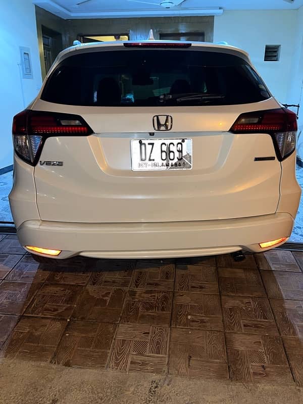 Honda Vezel 2014 6