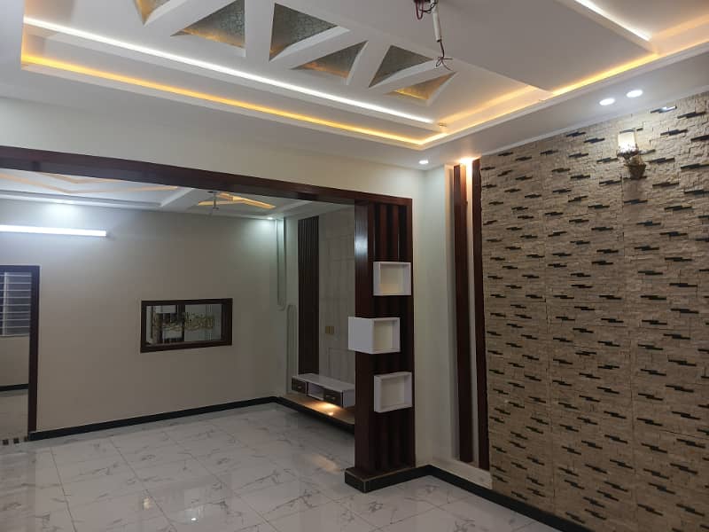 Ultra Designer Beutiful 6 Marla One and Half Story House for Sale With All Facilities in Airport Housing Society Near Gulzare Quid Express Highway Gulberg Greens Residencia 16