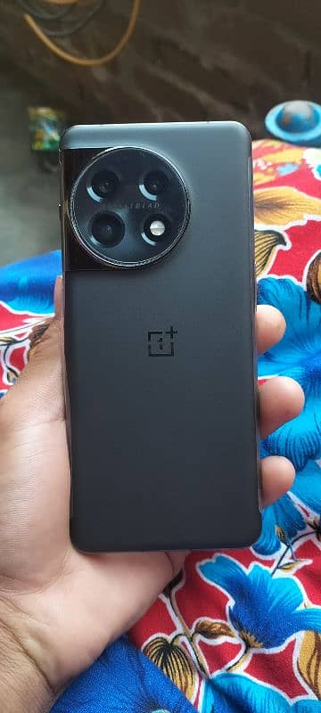 OnePlus 11 10/10 complete box 3