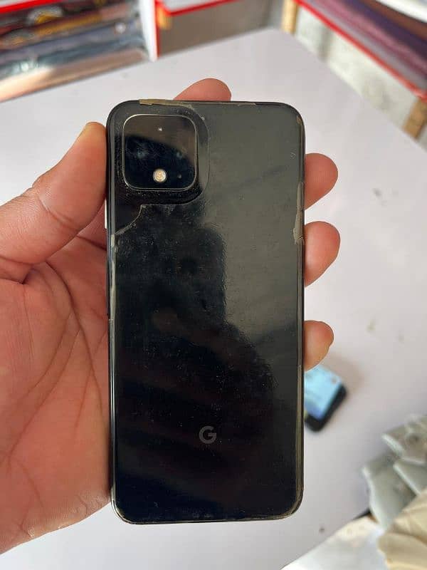 Google Pixel 4 3