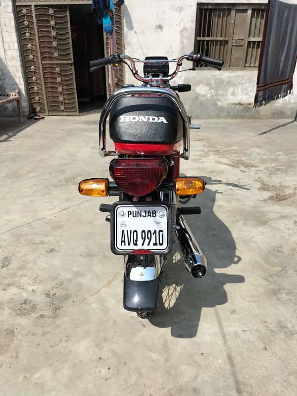 03021004545 Honda CD 70cc Modal 2024-25 3