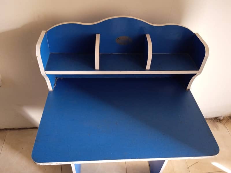 Study Table for Kids 2