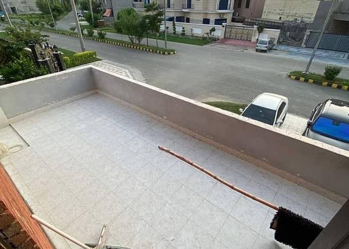 8 Marla Luxury Corner House Available For Sale In Paragon City Lahore 21