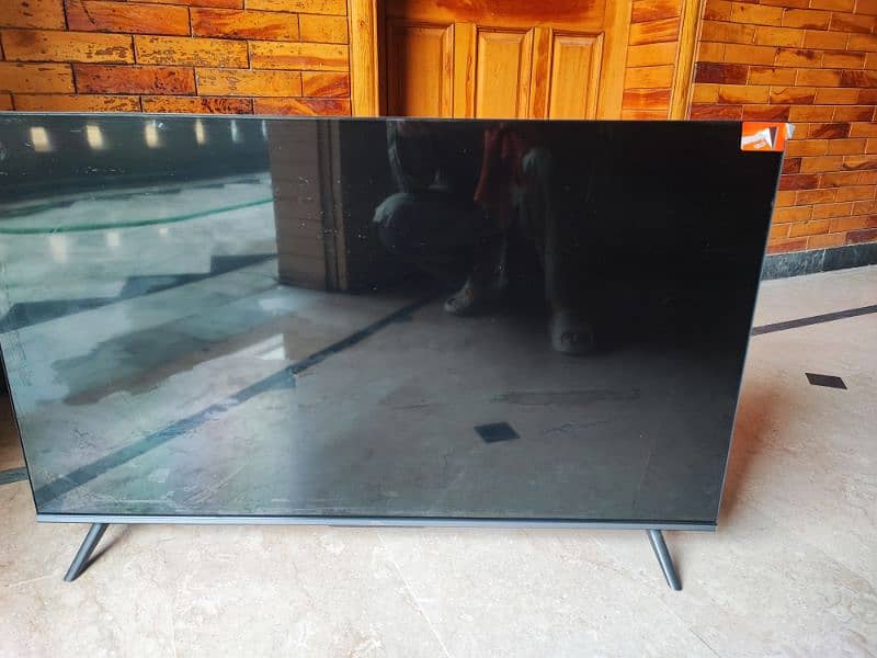 TCL C645 43" 4K (3840 x 2160) QLED Smart Television 10