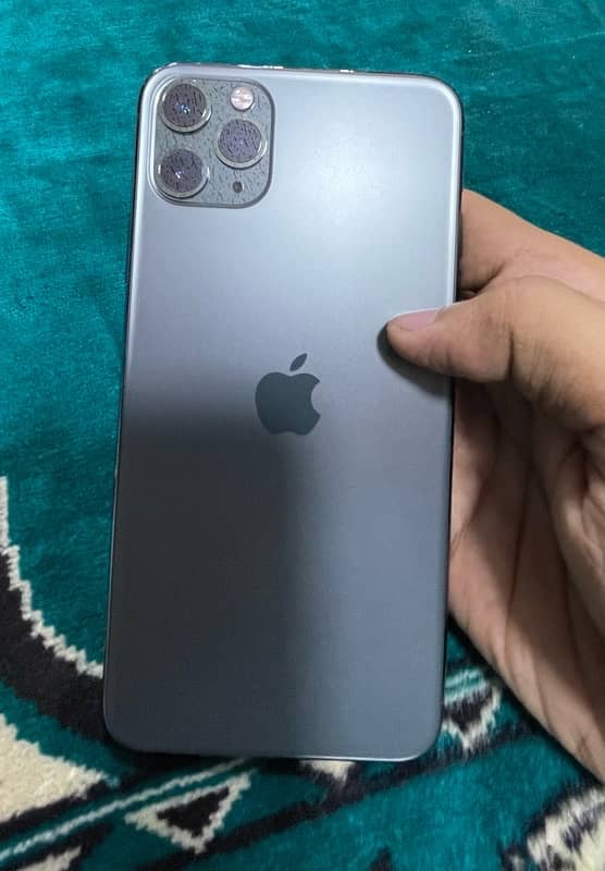 Iphone 11pro max 1