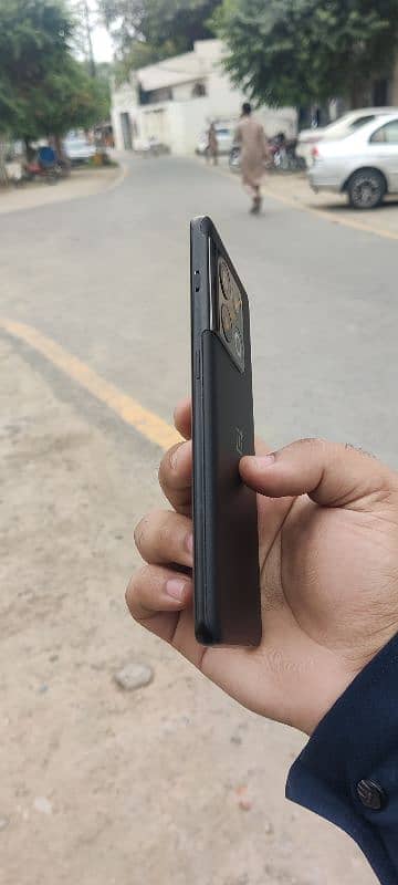 One plus 10 pro 8 128gb Non pta water pack OnePlus 10pro sim time used 2