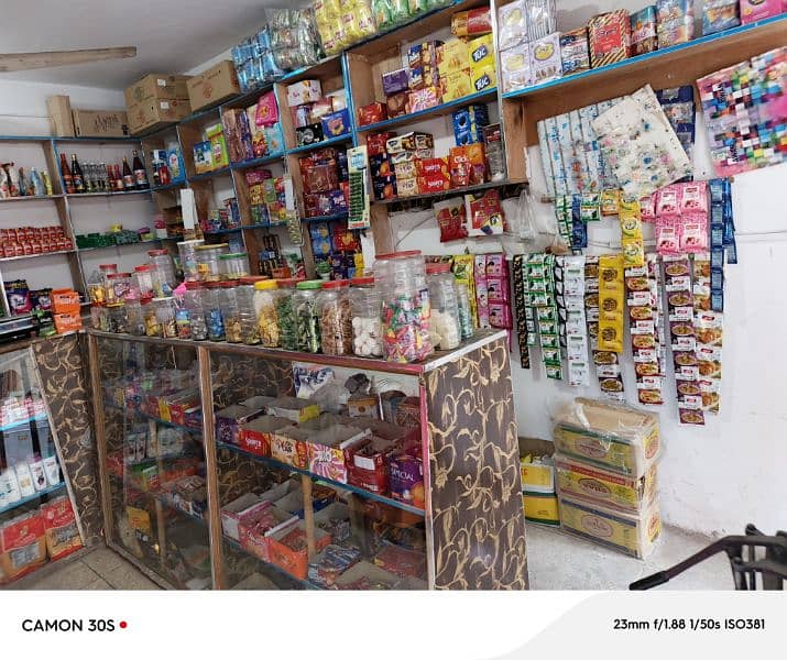 2 bakery counters and 3 Almaries for sale 1