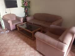 5 seater sofa set h urgent sale 03160306147