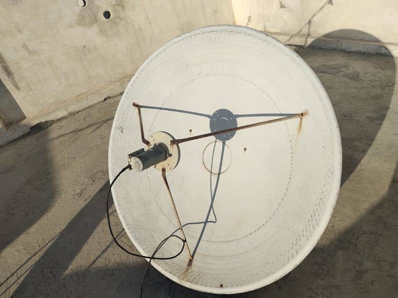 2dish with receiver 2