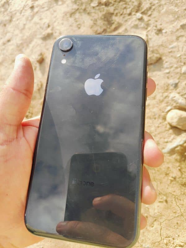 iphone xr 1