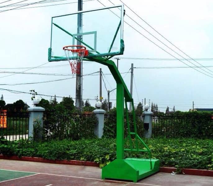 Basketball Moveable pole 1