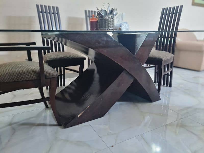 dining table with glass yop 3