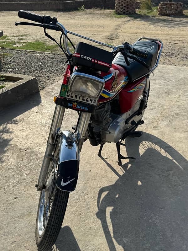 *Honda CG 125 ( Model  2018) Total Genuine* 3