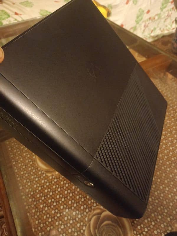 Xbox 360 ultra slim USA model 4