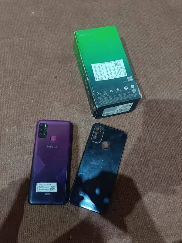 Infinix hot 9 play urgent sale 03701453040 5