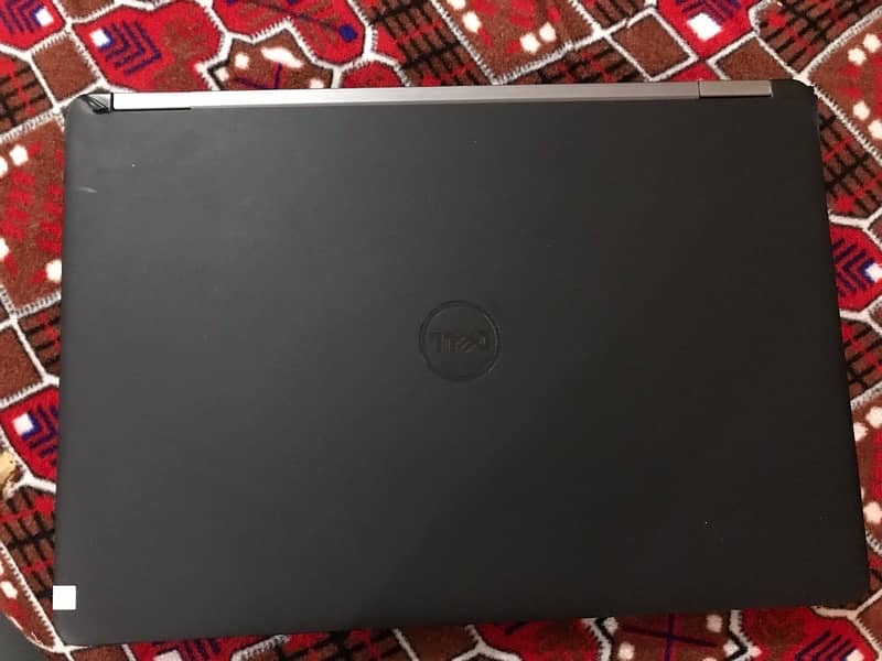 Dell laptop core i7 6 ya 7 generation hy pic me dek lu 2