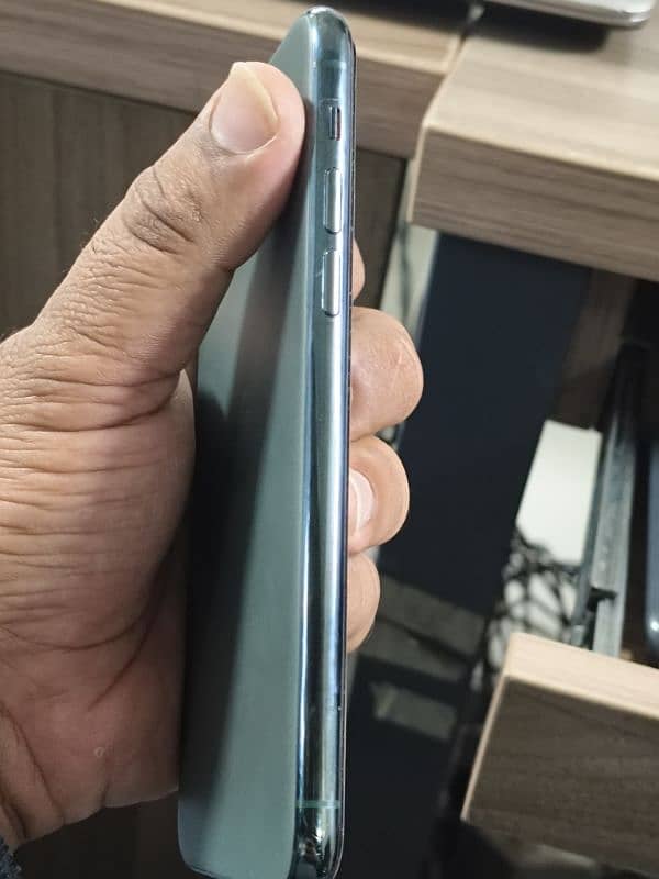 Iphone 11 Pro PTA APPROVED 8