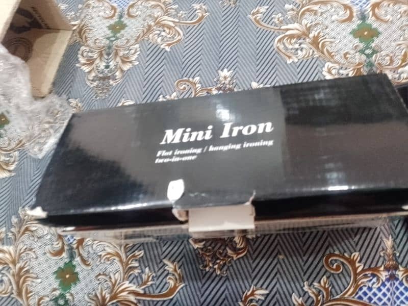 Mini iron 0