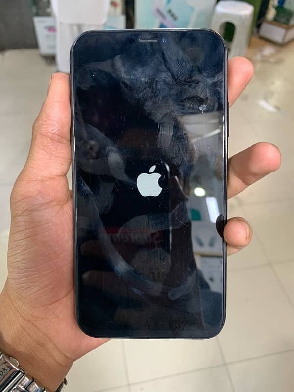 iphone xr official pta 1