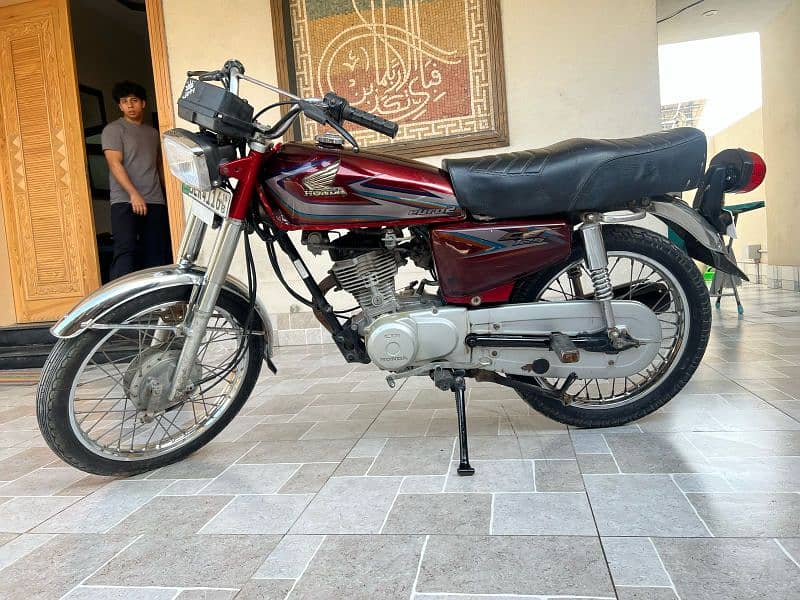 Honda CG 125 2016 5