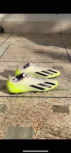 Adidas X crazyfast. 4 FxG ( FOOTBALL SHOES )