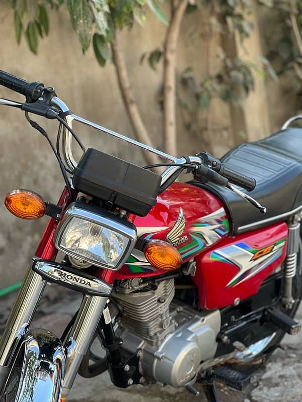 HONDA CG 125 Red 2022/2023 0