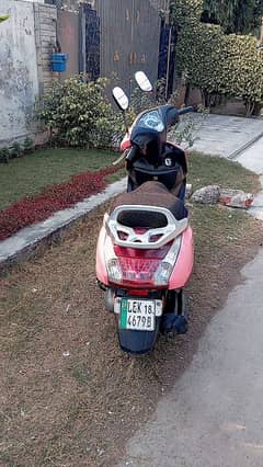 united scooty