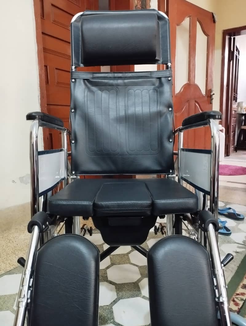 Adjustable wheelchair 4