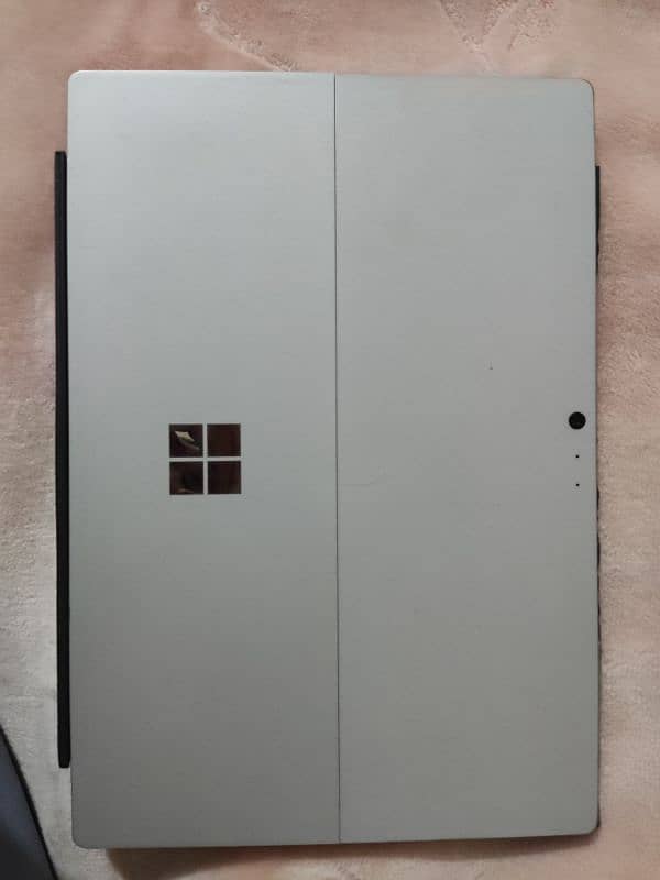 Microsoft Surface Pro 5 2