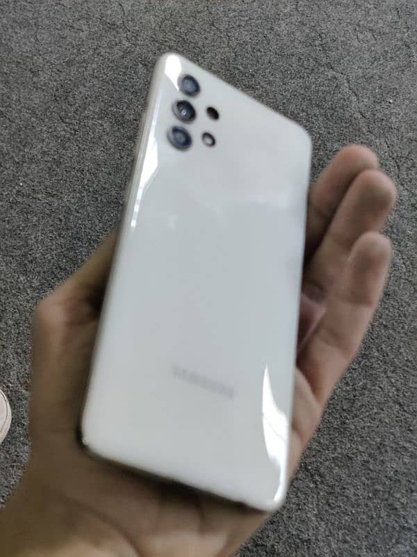 Samsung Galaxy a32 1