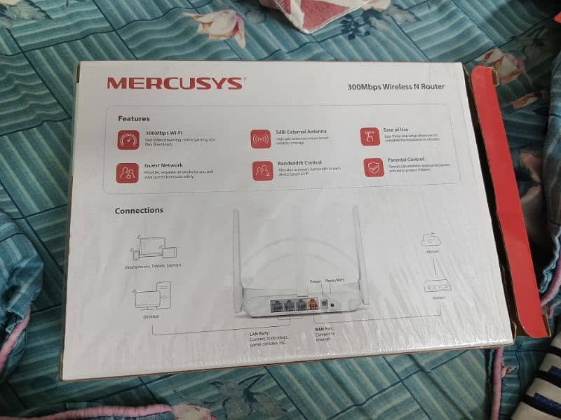 Mercusys 3 antenna Wifi Router just like new 5