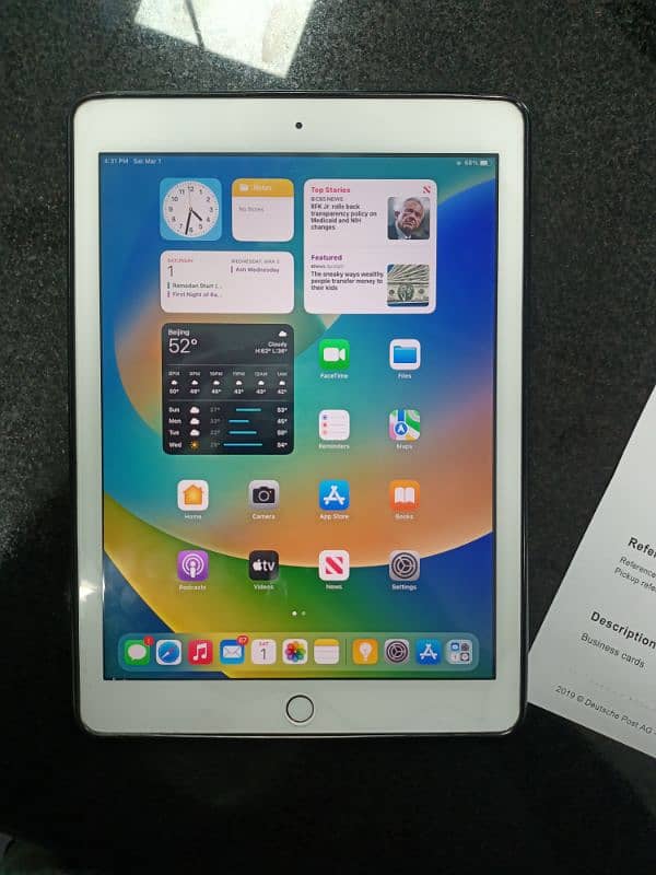 Apple iPad 5th generation 1