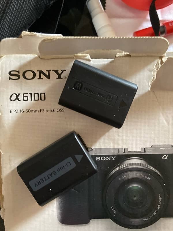 Sony a6100 + kit lens with box +extra battery 4