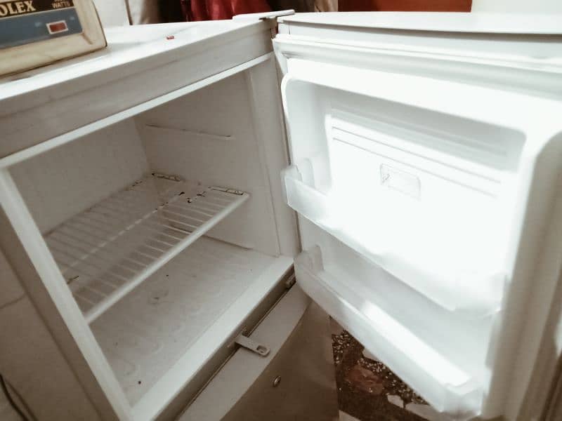 refrigerator 1