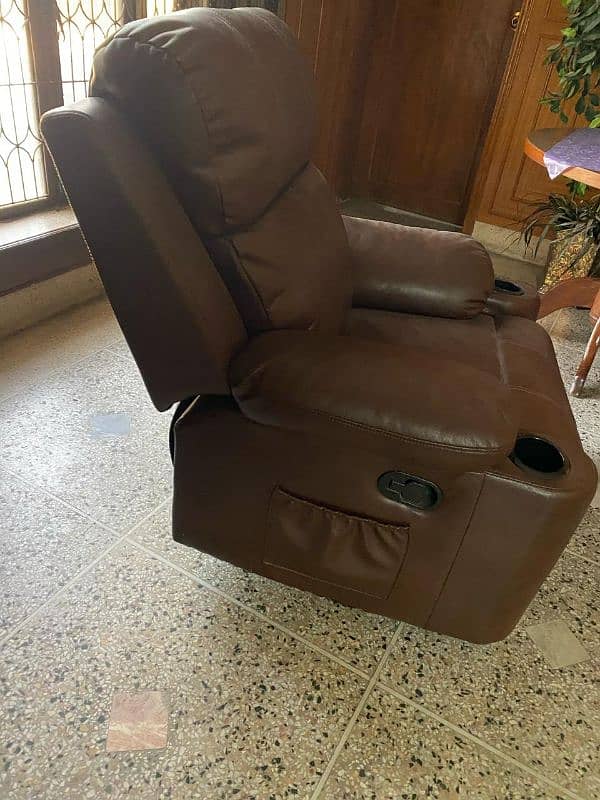 Recliner 4