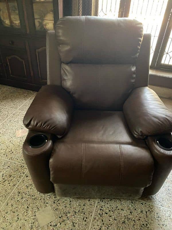 Recliner 6