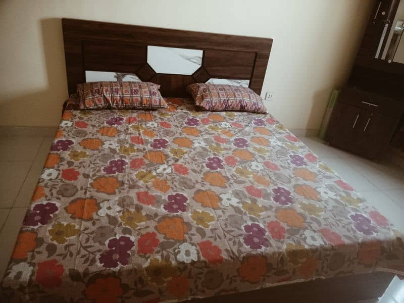 Brand New long with Mattress and dressing table 6