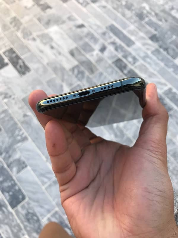 iphone 11 pro max 256GB 3