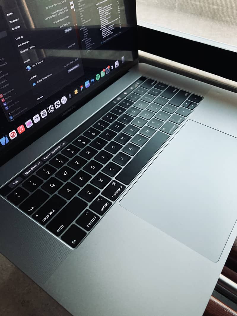 Macbook Pro 15-inch (2019) - i9 | 16 GB | 512 GB  (Original) 0