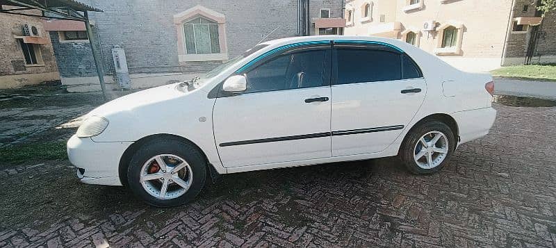 Toyota Corolla 2.0 D 2003 3