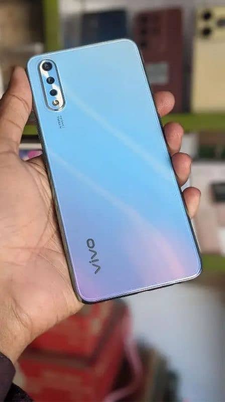 vivo s1 mobile for urgent sale 1